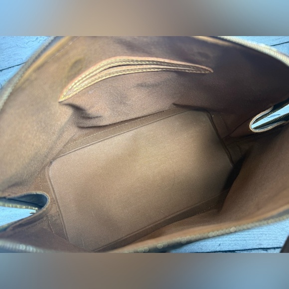 Louis Vuitton Alma Brown Monogram Canvas Leather Handbag - Picture 13 of 16